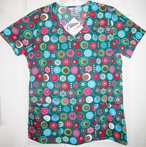 Simply Basic Green Christmas Ornaments V-Neck Nurse Scrub Top w/3 Pockets, Small - Picture 1 of 1