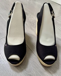 Tommy Hilfiger Women's Black Iconic Elena Sling Back Wedge Size 6/39 - Picture 1 of 11