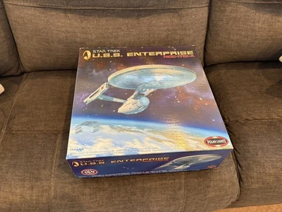 Polar Lights 1/350 Star Trek USS Enterprise #4204 NCC‑1701-A Model Kit  - Image 1 of 3