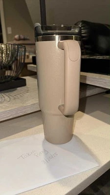 Starbucks x Stanley México Taupe 30oz Foto 1 de 4