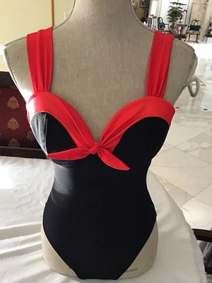 Traje de baño Miraclesuit para mujer negro/rojo Illusionist Crossover de una pieza talla 8 Foto 1 de 4