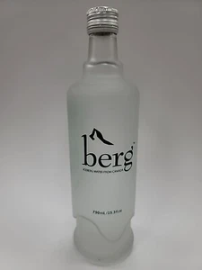 Berg 750 ml ausgefallenes Glas Still (Einzelflasche) Luxuswasser - Bild 1 von 2