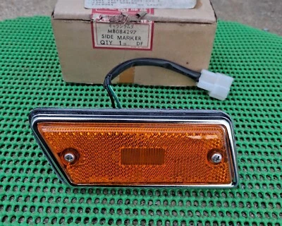 Dodge Challenger Plymouth Sapporo 1978-1980 nuevo en stock Mitsubishi marcador lateral izquierdo Foto 1 de 2