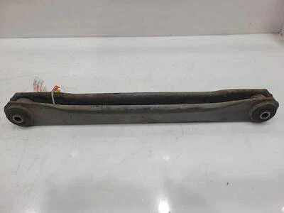 Brazo de control inferior trasero GM para Tahoe Yukon Avalanche lado izquierdo o derecho 15286145 Foto 1 de 4