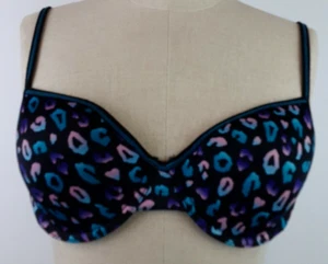 No Boundaries RN 18980 Black Geometric Design T-Shirt Bra Size 36 B (17) - Picture 1 of 12