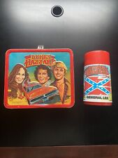 VINTAGE 1980 DUKES OF HAZZARD     TIN LUNCH BOX   WITH THERMOS 