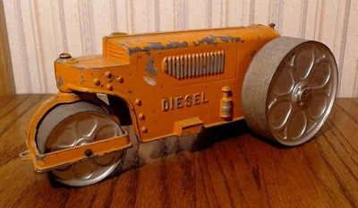 Vintage Hubley 480 Diesel Steam Roller Truck Tractor Toy Diecast Metal Steering - Image 1 of 4