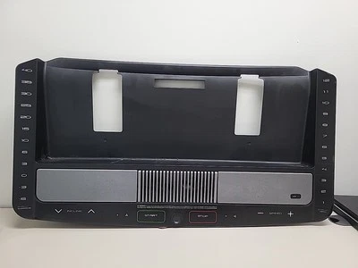 Consola de cinta de correr comercial Nordictrack x32i carcasa trasera y teclado superpuesto (188) Foto 1 de 4