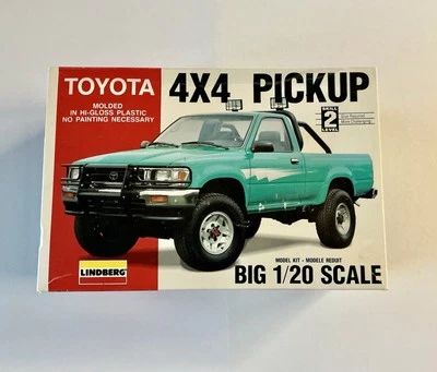 Lindberg Toyota 4X4 Pickup Big 1/20 Scale Truck Model Kit 72506 Complete - READ - Image 1 of 4