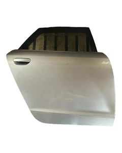 Audi A6 Avant (4F5, C6) 2.0 porta posteriore destra LY7W argento chiaro metallizzato COMPLETO - Foto 1 di 6