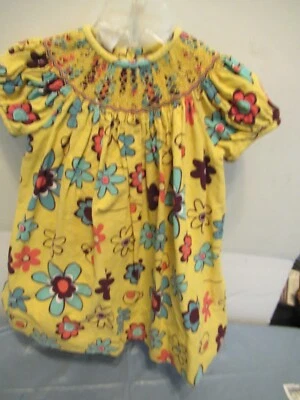 G Girls size 18 Months Yellow with Floral Pattern Hand Smocked Amanda Remembered - Image 1 of 4