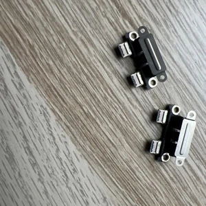 Original Apple MacBook Pro 15" A1708 2016 2017 USB C Port Ladebuchse Connector - Bild 1 von 4
