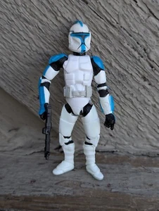 2003 Hasbro Star Wars Clone Wars Articulated Clone Trooper Lieutenant Blue - Picture 1 of 2