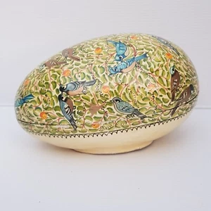 VINTAGE KASHMIR INDIA HAND PAINTED PAPIER PAPER MACHE EGG Large EASTER Birds - Picture 1 of 13