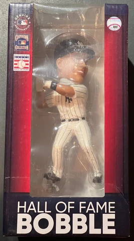 Derek Jeter NY Yankees HOF FOCO Bobblehead Limited Edition /504 FAST SHIPPING Cover
