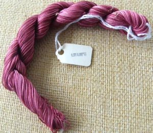 NOS LEAH'S FLOSS THREAD OVERDYED FLOSS 247 - ROSE PINK BLEND - Picture 1 of 5