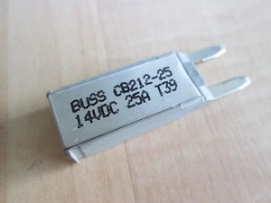 Bussmann CB212-25 21225-00 Automotive Circuit Breaker Fuse 25A 25Amps #M147CY - Picture 1 of 8