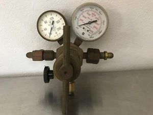 USG U.S. Regulator Gauge BU-2581-AQ 4000 psi & Victor XB201-101B 200 psi - Picture 1 of 5