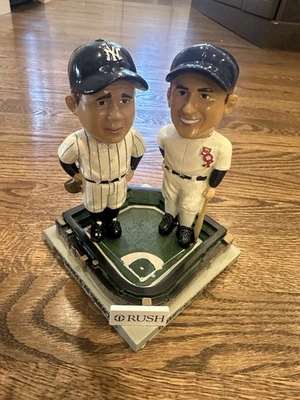 Babe Ruth and Al Simmons Figure - Yankees Vs White Sox 8/29 - Image 1 of 4