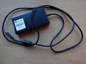 DEFEKT DELL PA-4E LAPTOP PSU LADEGERÄT DA130PE1-00 JU012 19,5V 6,7A 130W CHINA - Bild 1 von 6