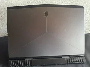 Alienware R5 Gaming Laptop | 17 Zoll | Windows 10 | GTX 1070 Gebraucht - Foto 1 di 18