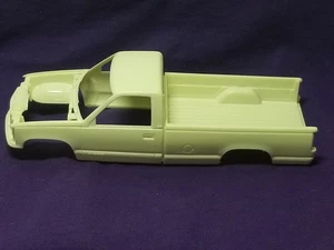 CAB & LONG BOX from AMT Chevrolet Silverado Monster Truck 1:25 Model Kit USA-1 - Picture 1 of 16