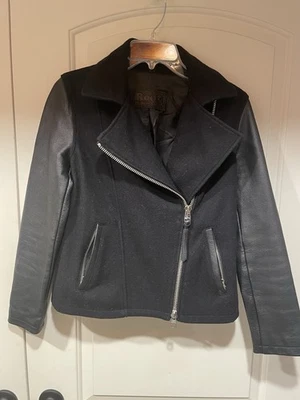 Chaqueta para mujer Roots negra de cuero y lana de motociclista talla 6 Foto 1 de 4