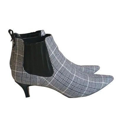 New York & Company Plaid Kitten Heel Booties Size 9 Pointed Toe houndstooth - Image 1 of 4