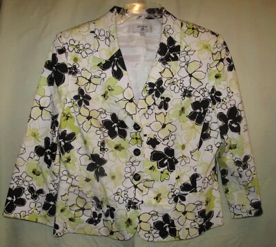 Traje Falda Piqué Stresa con Chaqueta Floral y Falda Negra, 16 Foto 1 de 4