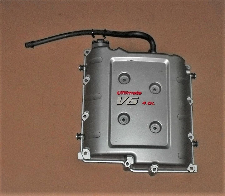 Suzuki DF250 300 HP 4 Stroke Collector Cover PN 13140-98j10 Fits 2017-2020+ - Image 1 of 2
