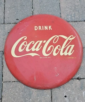 "Letrero de botón vintage de 16"" de 'Beber Coca Cola' de los años 50, marca comercial"  Foto 1 de 3