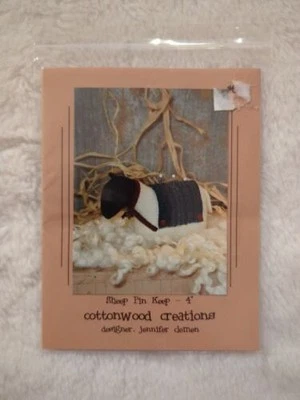 4" Sheep Pin Keep Pattern By Cottonwood Creations Sewing Crafting Decor UC 2015 - Image 1 of 2