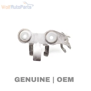 2020-2022 BMW M760I XDRIVE - Front Right Brake HOSE / LINE Mount Bracket - Picture 1 of 5