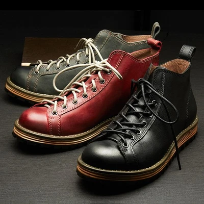 Zapatos retro de cuero con punta redonda para hombre Ropa de trabajo británica Botas altas Informales Foto 1 de 4