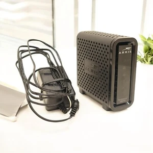 ARRIS / Motorola SURFboard - SB6182 - DOCSIS 3.0 Cable Modem - Picture 1 of 5