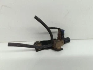 MR117684 válvula de aire adicional para MITSUBISHI MONTERO 1998 194737 - Picture 1 of 4