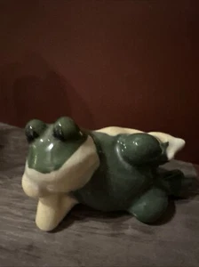 Frog, Vintage Miniature Ceramic Green Frog Figurine Handmade  2.25x3.75” - Picture 1 of 8