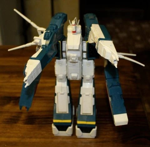 Matchbox SDF-1 Robotech Battle Fortress with paper insert Cover
