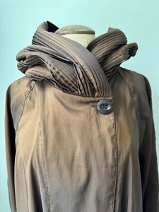 Mycra Pac Donatello Maxi Raincoat Reversible Bronze Black Pleated Hood W Tote - Picture 1 of 10