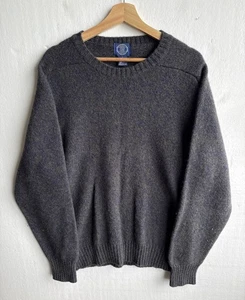 Vintage GAP 100% Shetland Wool Crew Neck Sweater Charcoal Gray Men's Size Large - Picture 1 of 7