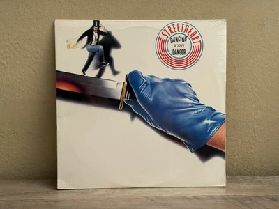 SEALED STREETHEART DANCING WITH DANGER CANADIAN HARD ROCK ORIGINAL PRESS LP Foto 1 de 2