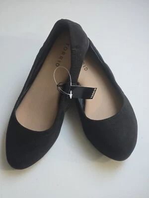 Nuevos zapatos planos de ballet sin cordones de gamuza sintética tórrida talla 7 WW negros Foto 1 de 4