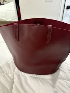 Macy's Burgundy Faux Leather Small Tote Bag Purse Travel Shopper - Picture 1 of 6