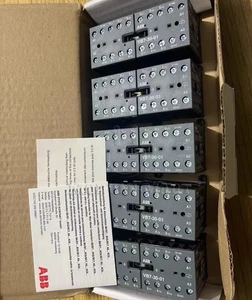 1 Stück ABB VB7-30-01 Mini Wendeschütz 220-240V 40-450Hz GJL1311901R8010 - Bild 1 von 1