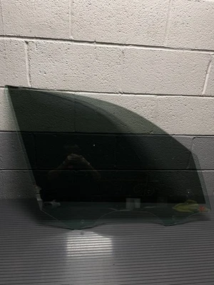 2019-2025 BMW X5 G05 Front Right Door Glass Window OEM *NOTE* - Image 1 of 4