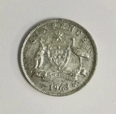 Mazuma *FC702 Australia 1963 Six Pence Silver Coin AU-UNC - Image 1 of 2