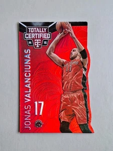 2014-15 Panini Totally Certified #34 Jonas Valanciunas Mirror Red Die-Cut /135 - Bild 1 von 3