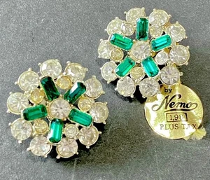 Vintage New Nemo Green & Clear Rhinestone Earrings Flower Clip On Jewel Glow Tag - Picture 1 of 6