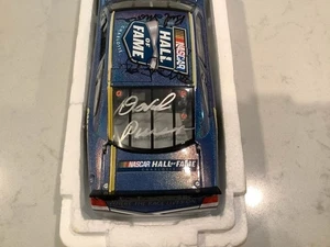 NED JARRETT / MOORE / ALLISON / PEARSON AUTOGRAPHED 2011 NHOF DIECAST & CARDS - Picture 1 of 18