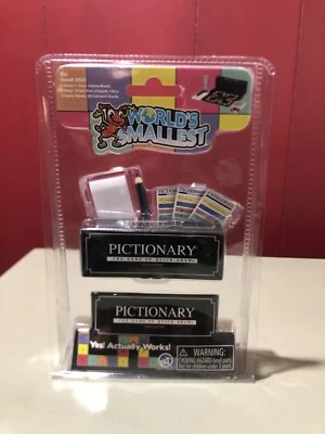 Juego de mesa de dibujo miniatura de juguete PICTIONARY más pequeño del mundo  Foto 1 de 2